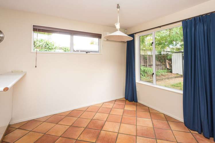 39b Bassett Street Burwood_3