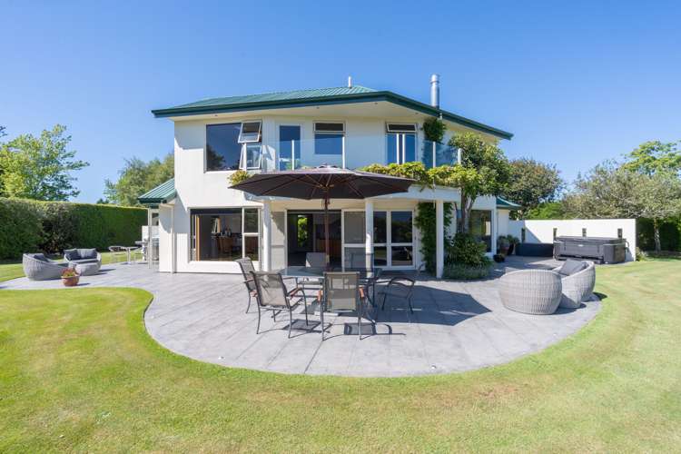 73 Sandy Brown Road Te Anau_29