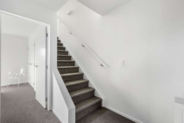 34 Ara Mara Hua Henderson_2