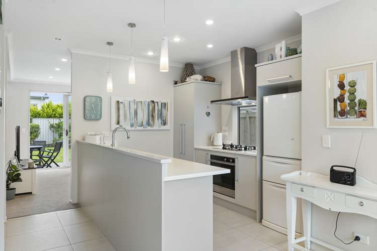 20 Costa Viva Crescent Karaka_15