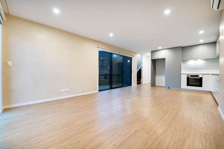 2C Otaimako Place Mangere_5