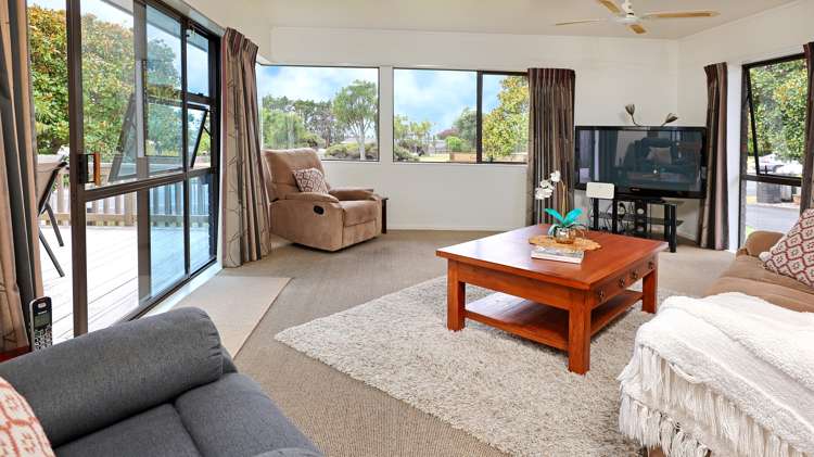 12 Harvest Drive Henderson_3