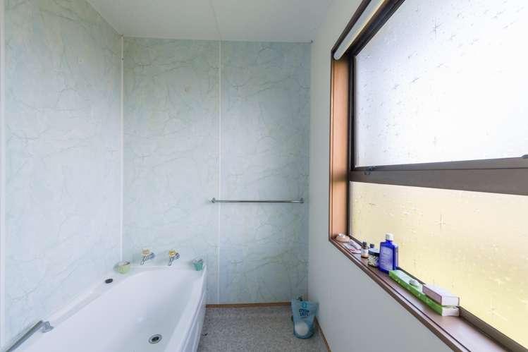 128a Queens Road Stepneyville_15