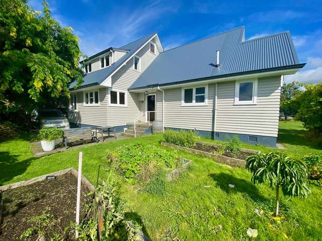 906 Rangiora Street Mahora_1