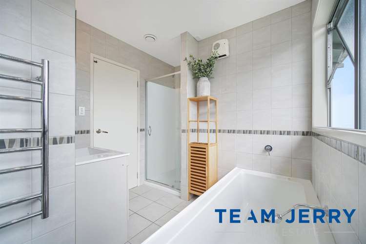 5 Harford Place Pakuranga Heights_12