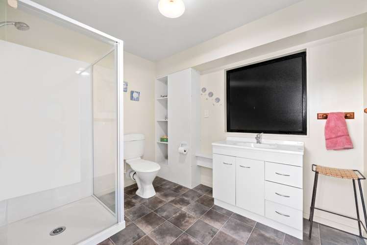 2067 Kenepuru Road Kenepuru Sound_18