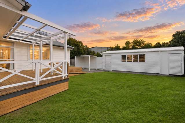 63 Oakfield Crescent Pukete_2