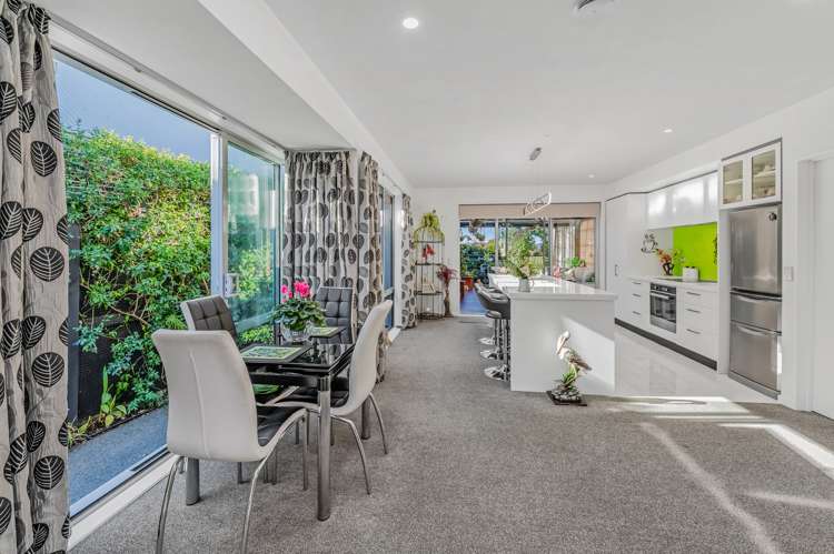 16 Cellars Way Yaldhurst_9