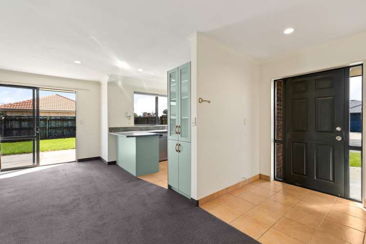 18 Otia Drive Richmond_2