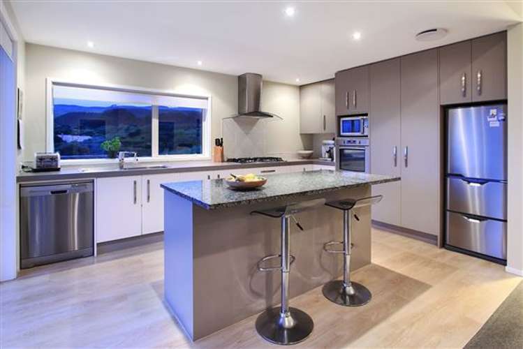 19 Gray Street Pukerua Bay_1