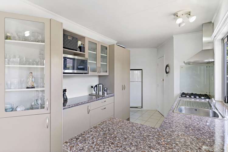 6 Fisher Place Carterton_6