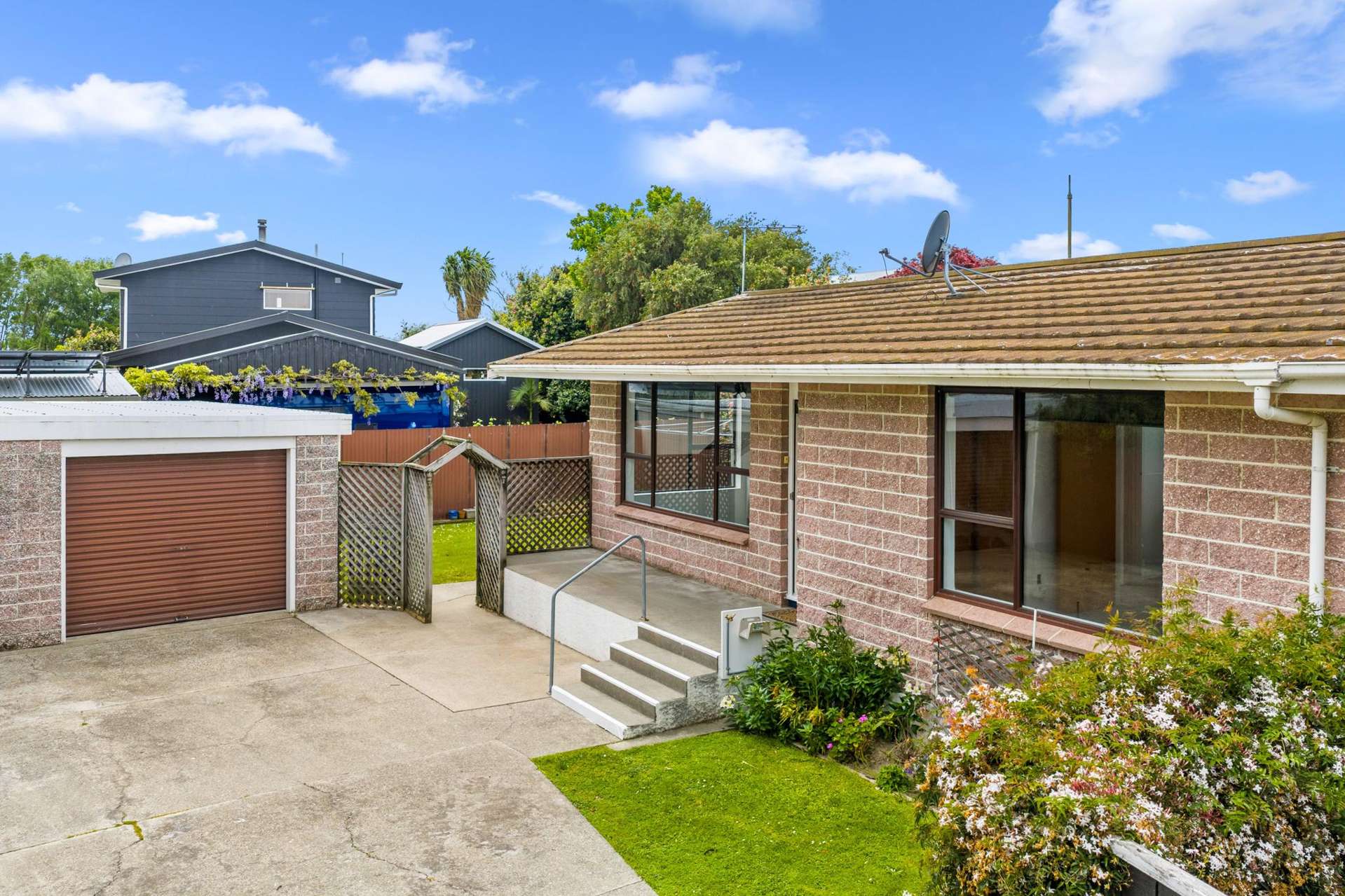 2/13 Endeavour Street Riversdale_0