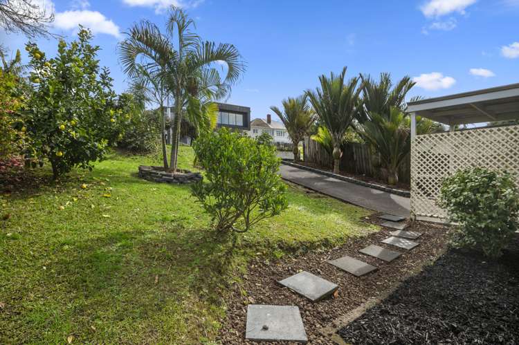 67 Kurahaupo Street Orakei_14