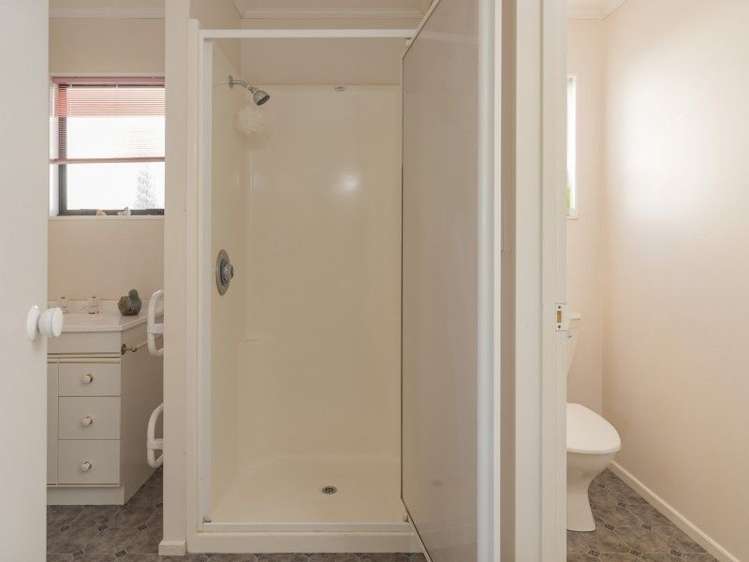 16 Fernlea Rise Richmond_7