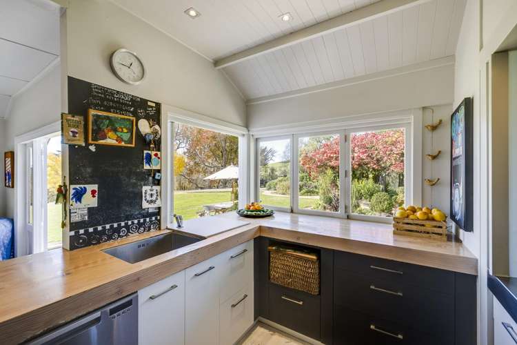3503 Porangahau Road Porangahau_17