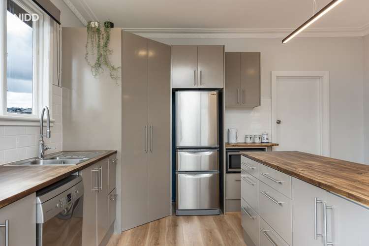 14 Aytoun Street Shiel Hill_10