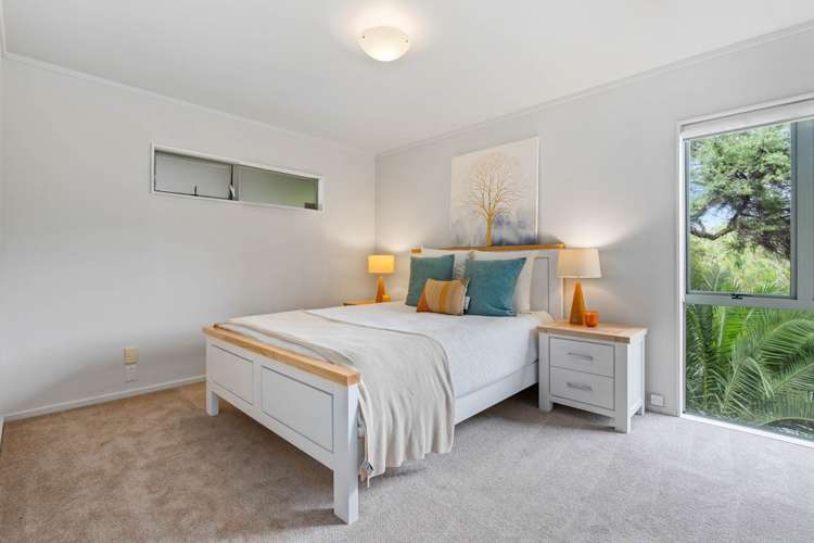 2/15 Contessa Drive Glenfield_5