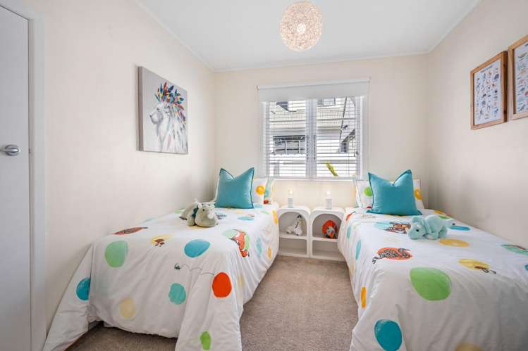 20c Howe Street Howick_20