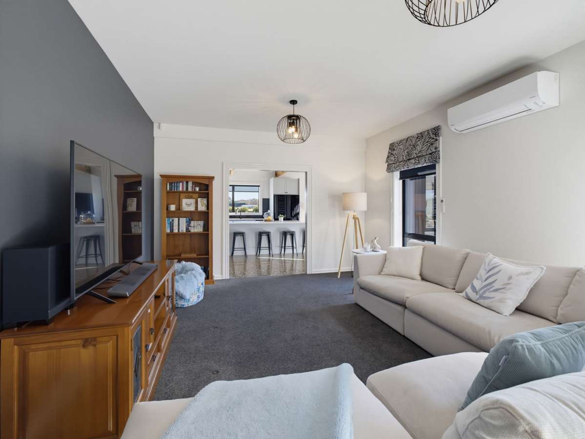 944b Weedons Ross Road_3