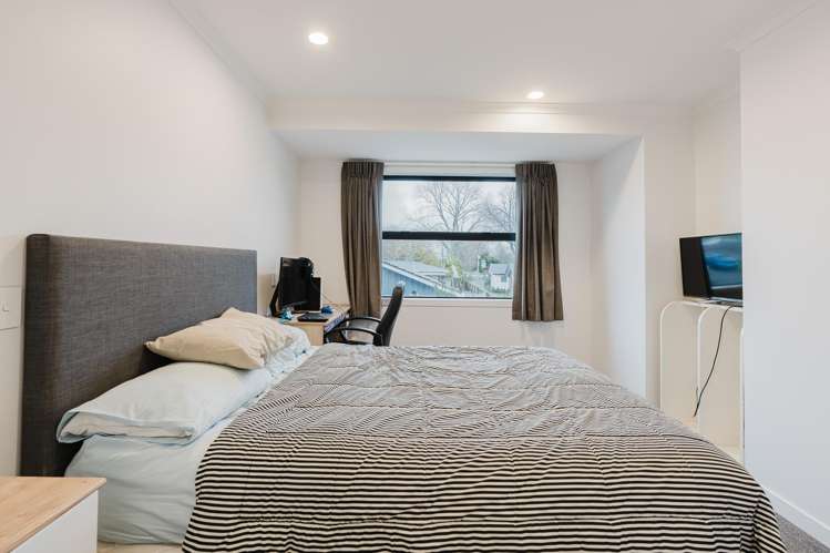 2/3 Elmira Avenue Chartwell_10