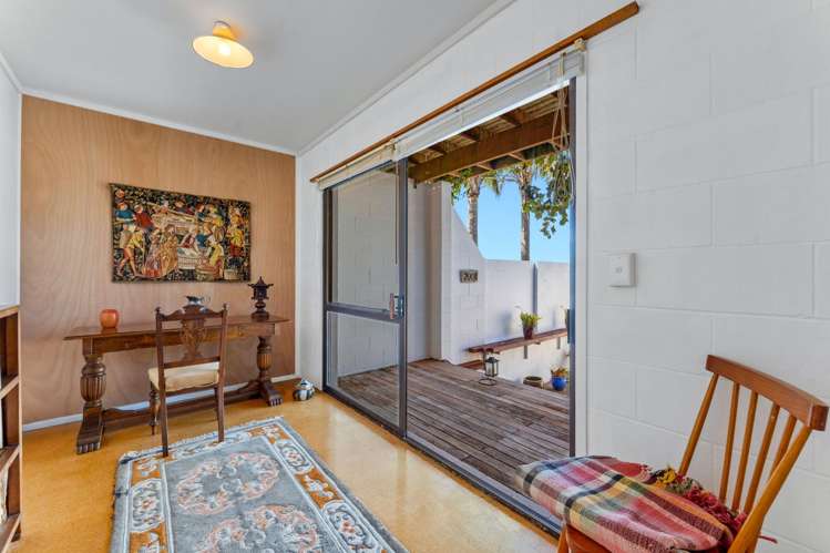 14 Kotare Place Sandspit_16