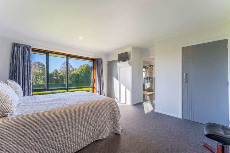 16 Campbell and Forrests Road Otaio_11
