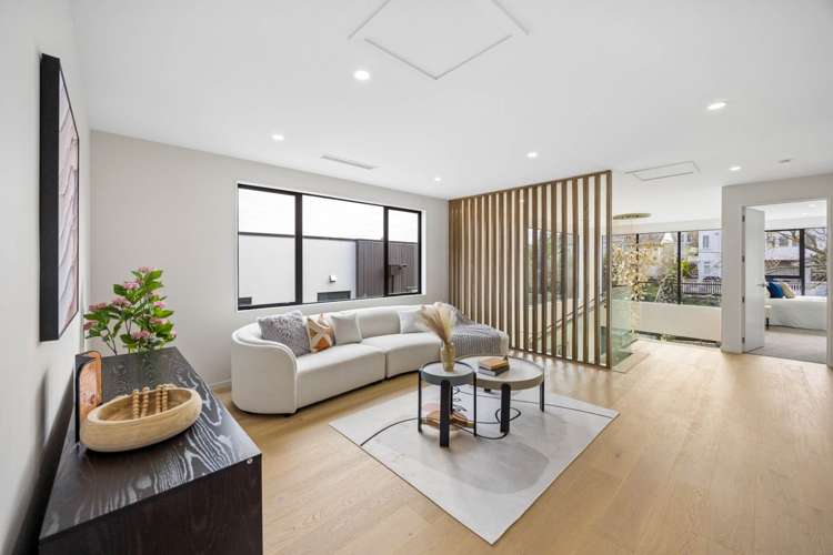 12 Kingsview Road Mt Eden_17
