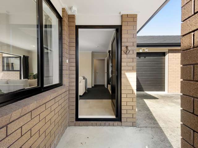 5/63 Knighton Road Hillcrest_2