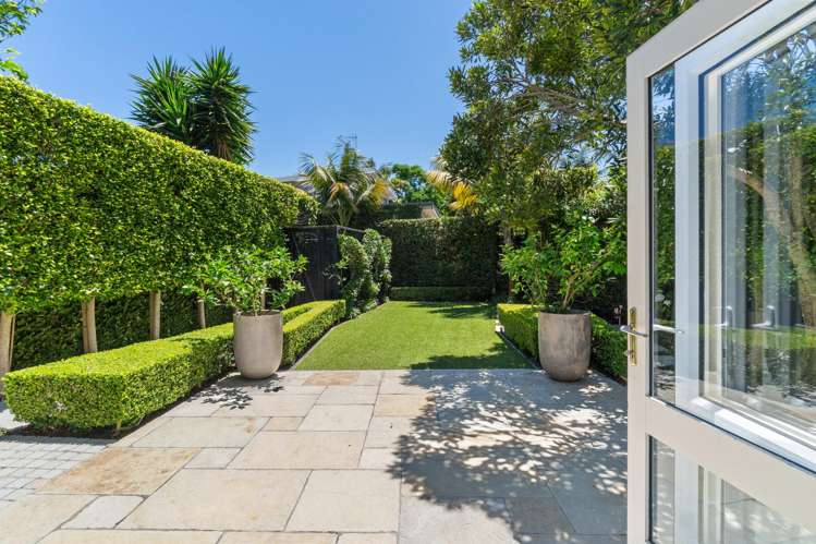 11 King Edward Parade Devonport_19