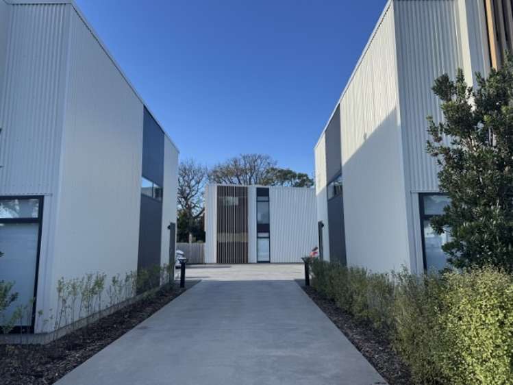 3 Swift Court 11234_1