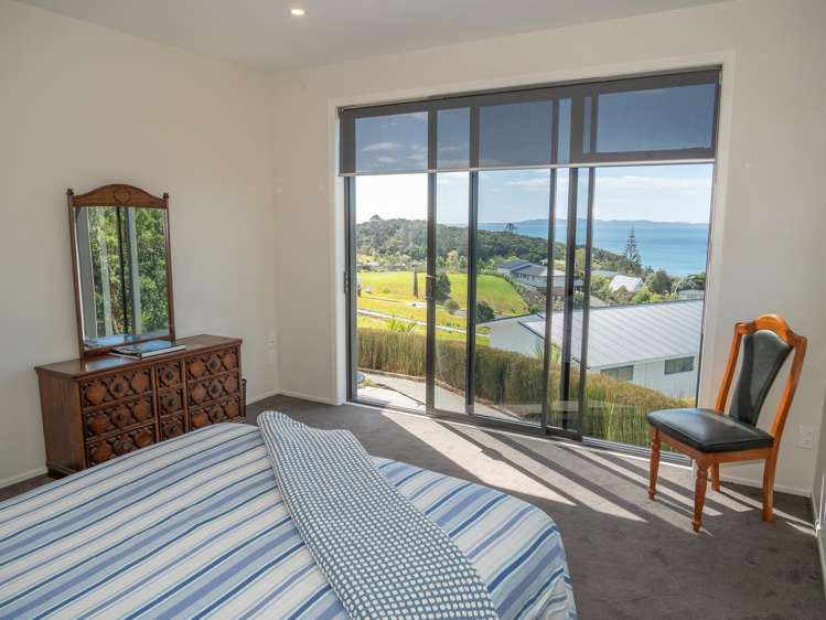 6 Sunrise Place Cable Bay_16