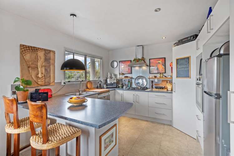 1/141 Mokoia Road Birkenhead_5