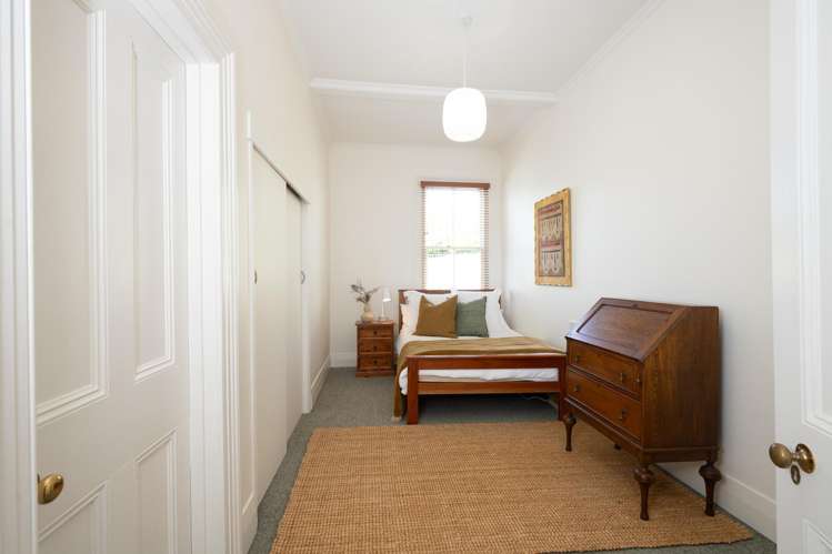 119 Chaucer Road North Hospital Hill_19