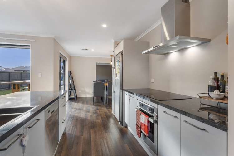 16 Verdeco Boulevard Lincoln_13