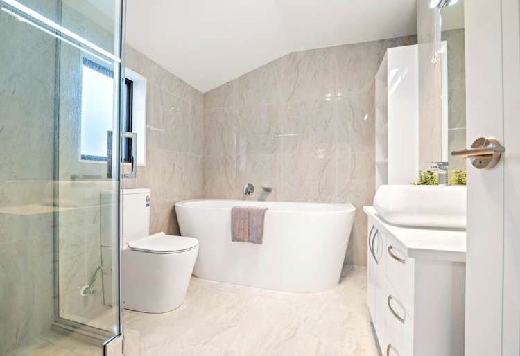 Tims Crescent Flat Bush_10