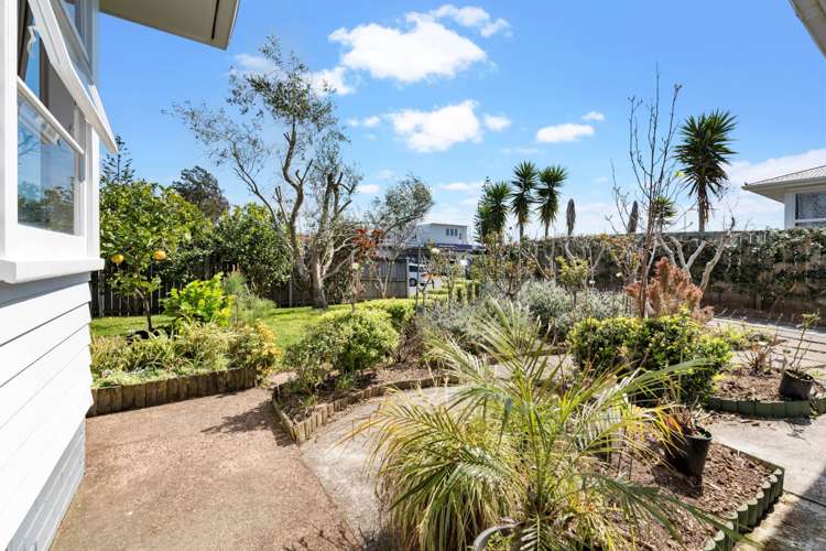 36 Edinburgh Avenue Rosehill_24