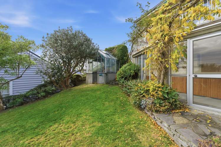 39 Te Awakura Terrace Mount Pleasant_40