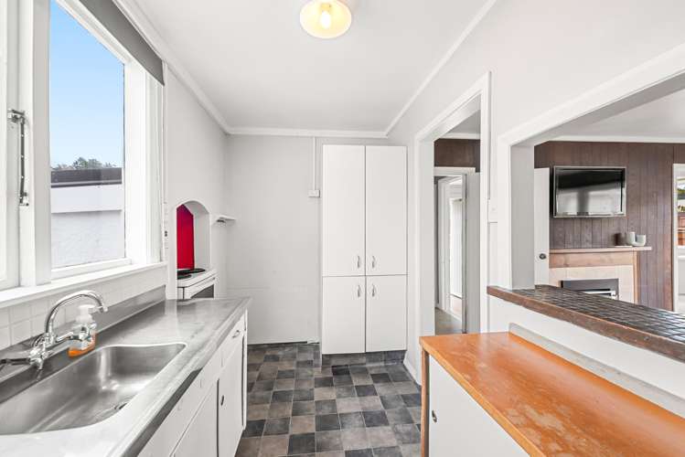 352 Stokes Valley Road Stokes Valley_17