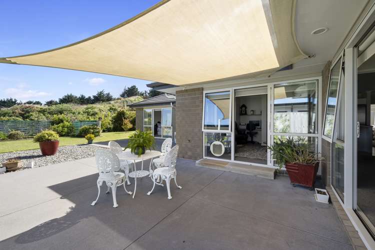 7 Ryder Drive Waiwhakaiho_16