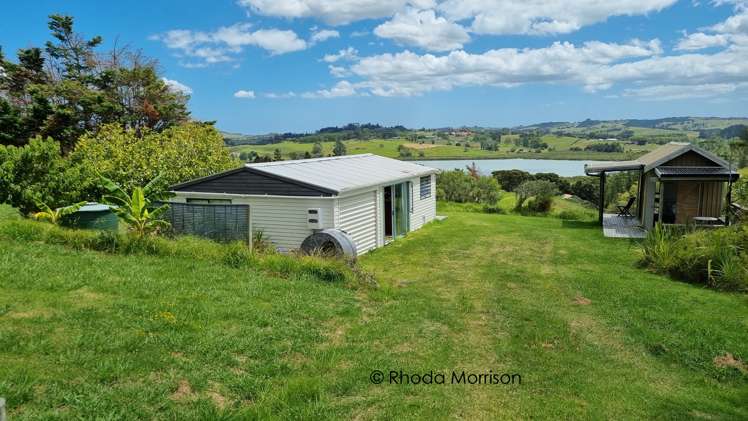 208 Petley Road Paparoa_18