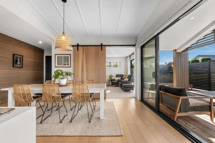 1 Tuaia Street Pyes Pa_14