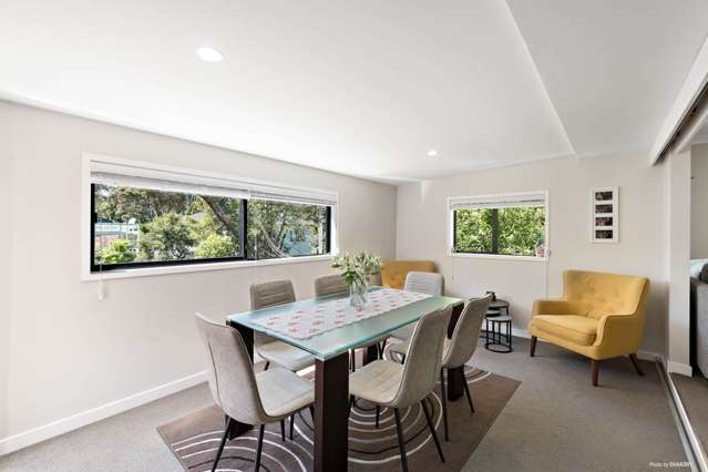 56C Easton Park Parade Glenfield_2