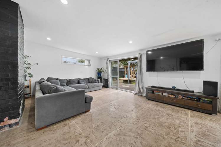 315 Massey Road Mangere East_14