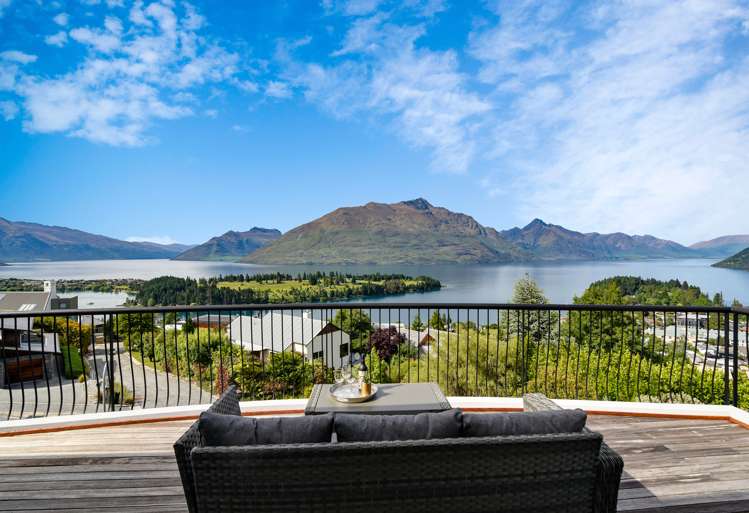 30 Edinburgh Drive Queenstown_1