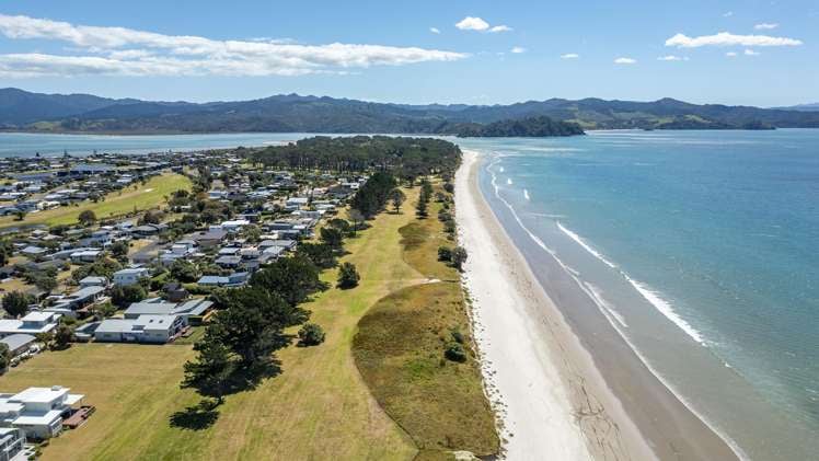 174 Harbour Drive Whitianga_16