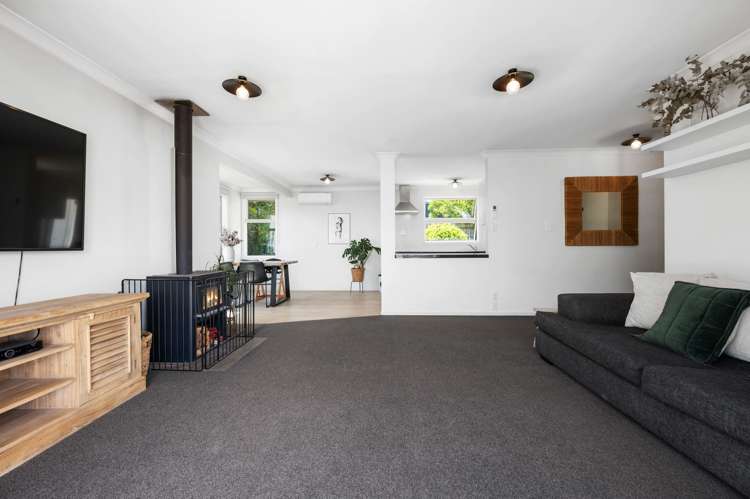 64 Hinemoa Avenue Taupo_5