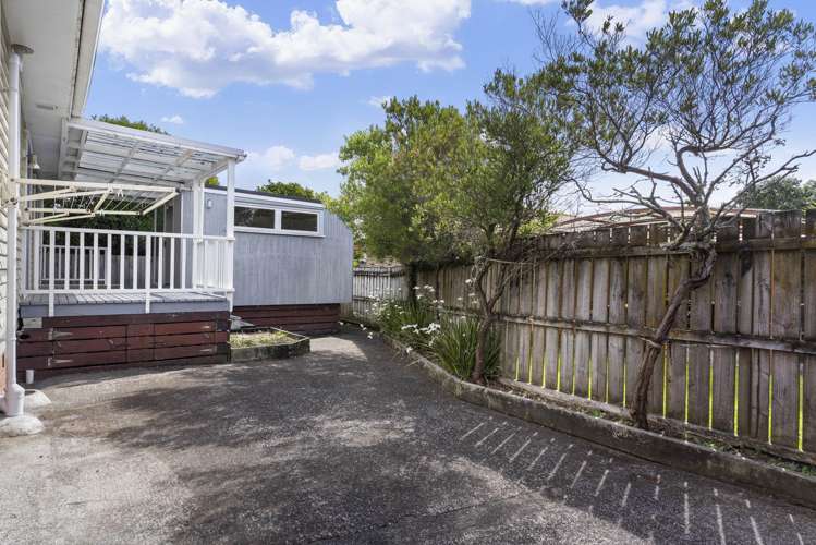 69 Matipo Road Te Atatu Peninsula_17