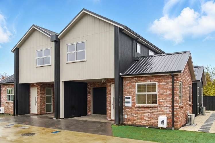 14 Bentley Lane Leamington_16