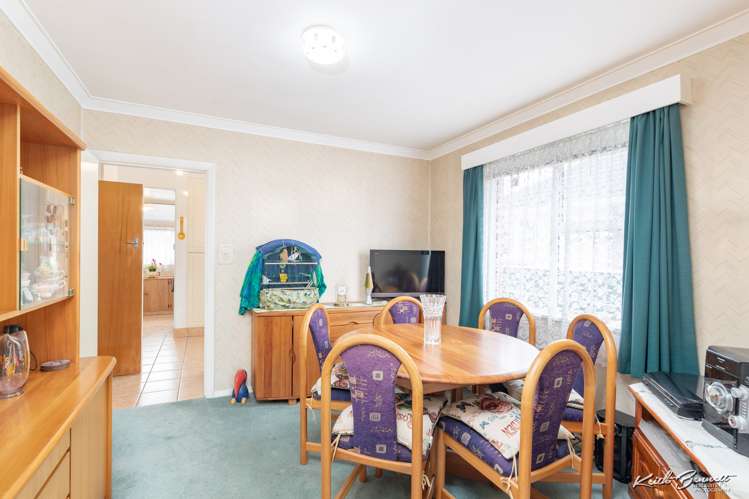 14 Courtenay Road Heretaunga_5