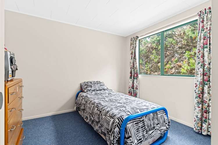 106 Thomsons Road Burnham_14